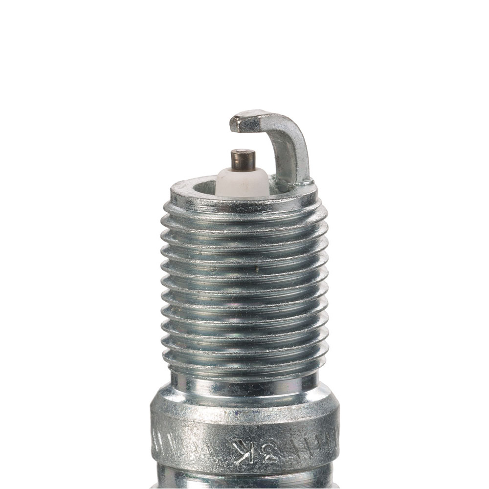 Champion Spark Plug 3013; Platinum Power 14mm 0.689 in. Tapered Standard Resistor 