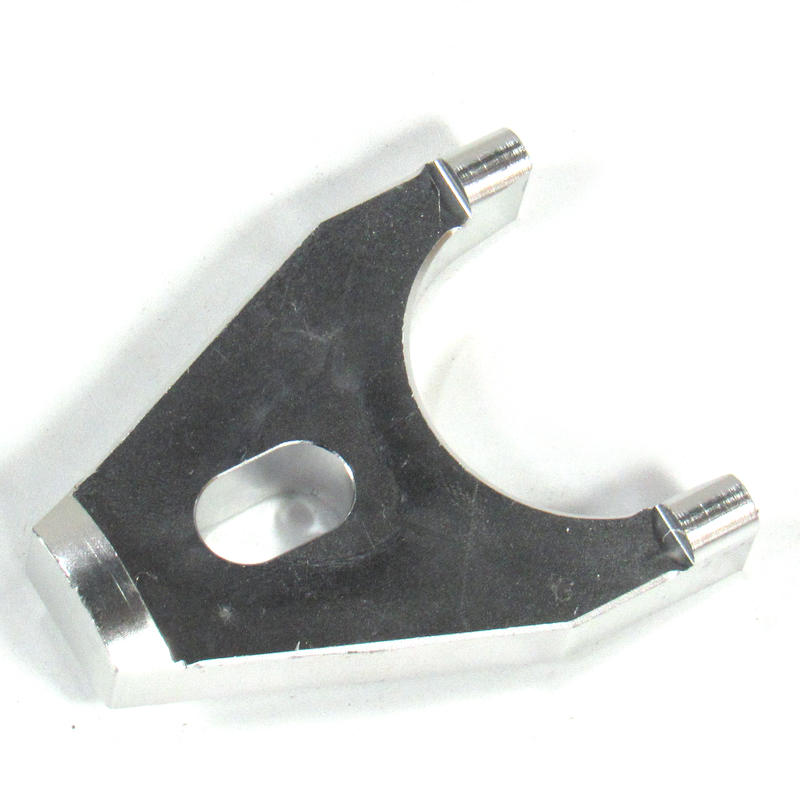 RPC Distributor Clamp R5116; Billet Aluminum Polished Billet Aluminum for Chevy 262 to 400, 396 to 454 